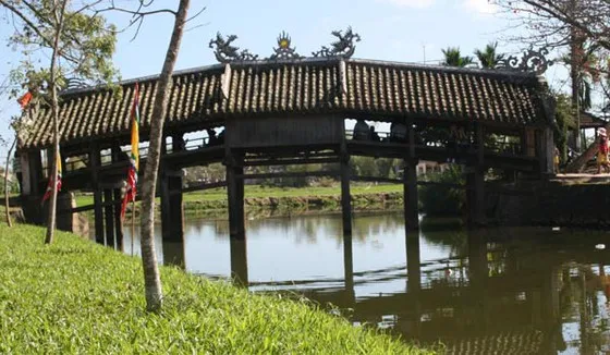 Thừa Thiên - Huế: Khánh thành dự án trùng tu di tích cầu ngói Thanh Toàn