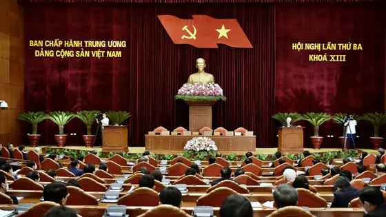 Thông báo Hội nghị lần thứ ba Ban Chấp hành Trung ương Đảng khóa XIII