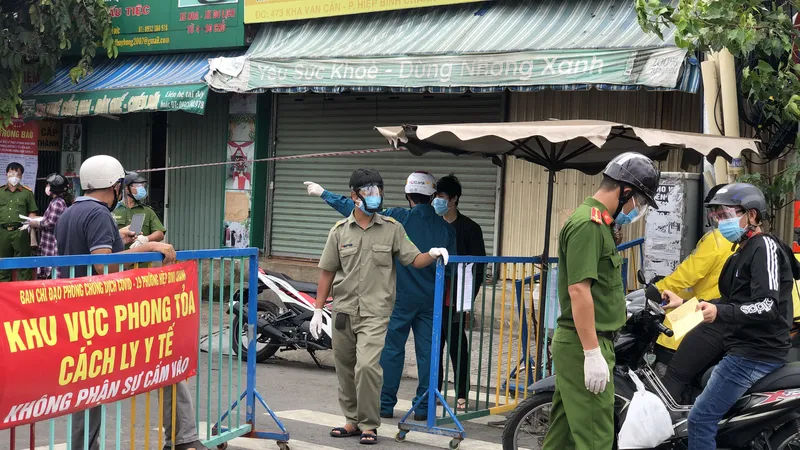 Kiểm soát nghiêm tại các khu phong tỏa