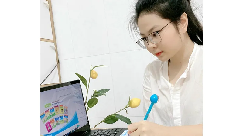 Dạy trực tuyến cho học sinh tiểu học: Nội dung tinh giản, thời gian linh hoạt
