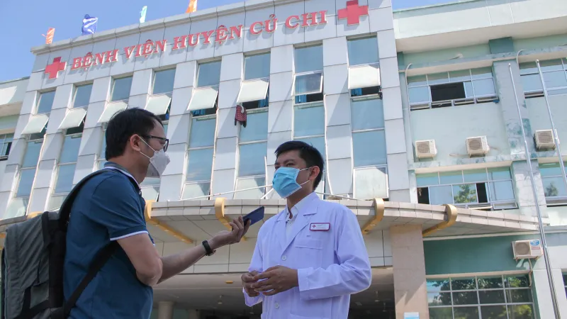 Trao giải báo chí đồng hành cùng công đoàn phòng chống dịch Covid-19