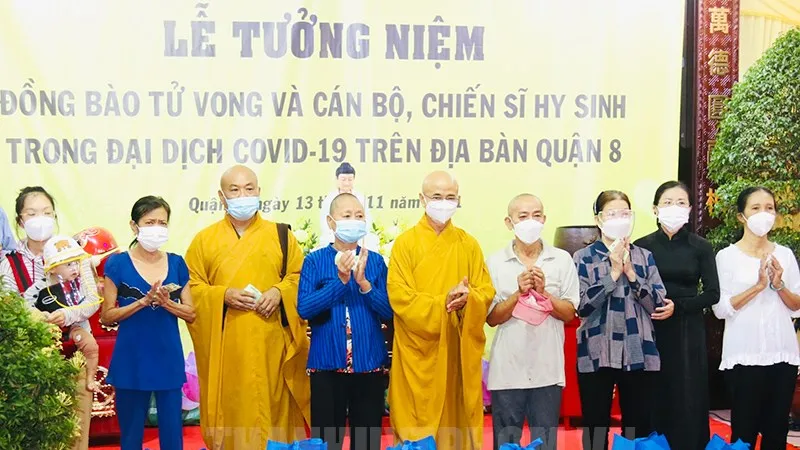 Tưởng niệm và hơn thế nữa 