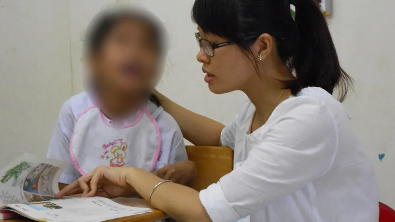 Đâu chỉ có bảng đen và phấn trắng…