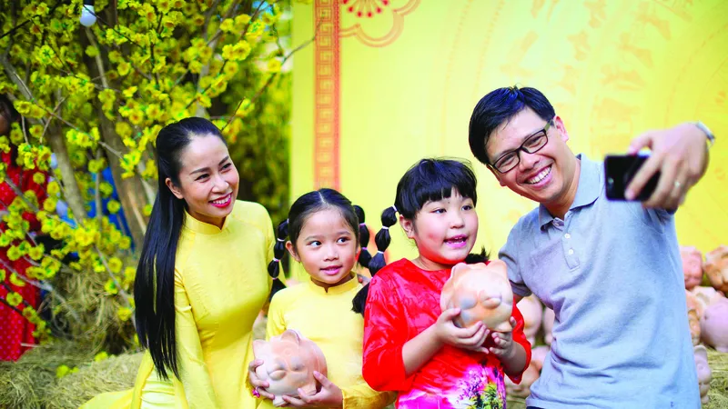 Người Việt ăn tết, chơi xuân