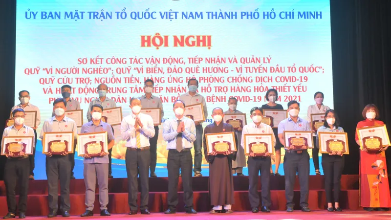 Đảm bảo an sinh xã hội, nâng cao đời sống của người dân