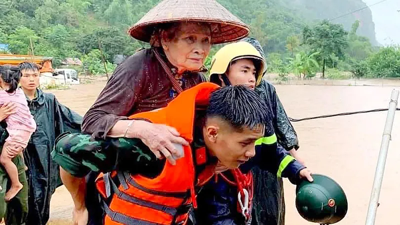 Tây Bắc: Mưa lớn gây sạt lở nhiều nơi