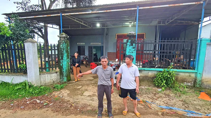 Nguy cơ mất đất vì giao sổ đỏ cho cán bộ xã