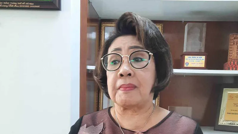Thông tin về NSND Lệ Thủy hát tặng một đối tượng trên mạng xã hội là sai sự thật 
