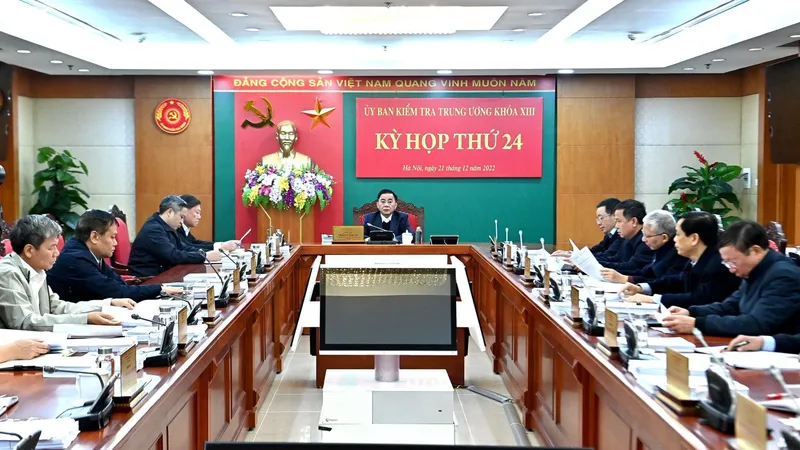 Kỷ luật và đề nghị kỷ luật tập thể cùng nhiều lãnh đạo, nguyên lãnh đạo Bộ Ngoại giao