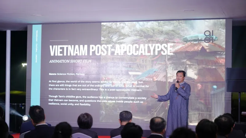 Đạo diễn Phan Gia Nhật Linh giới thiệu về dự án phim triều đại nhà Trần, nổi bật là bộ ba phim điện ảnh "Đại chiến Bạch Đằng giang". Ảnh: VOV