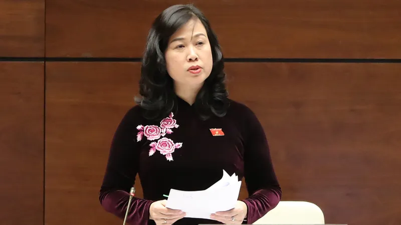 Bộ trưởng Bộ Y tế Đào Hồng Lan: Chính phủ sẽ có lộ trình cụ thể của việc tính đúng, tính đủ viện phí