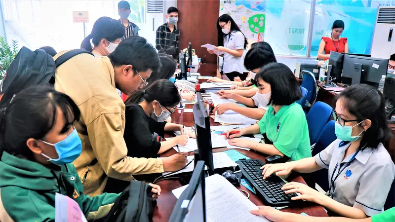 Nỗ lực đổi mới thi và tuyển sinh