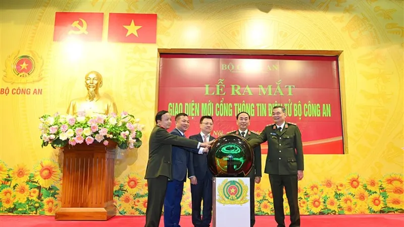 Ra mắt giao diện mới Cổng Thông tin điện tử Bộ Công an