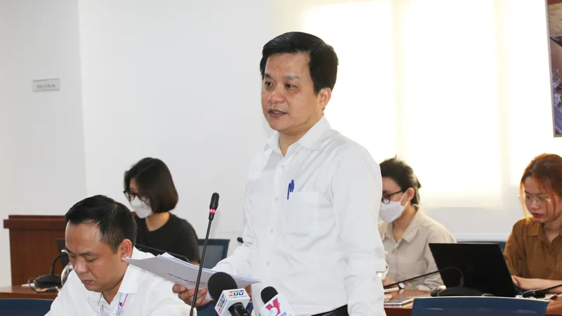 Giám đốc Trung tâm Kiểm soát bệnh tật TPHCM (HCDC) Nguyễn Hồng Tâm thông tin về tình hình dịch Covid-19 