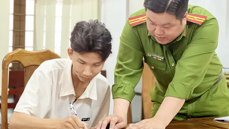 Thanh niên 18 tuổi giết người vì mâu thuẫn khi tham gia giao thông