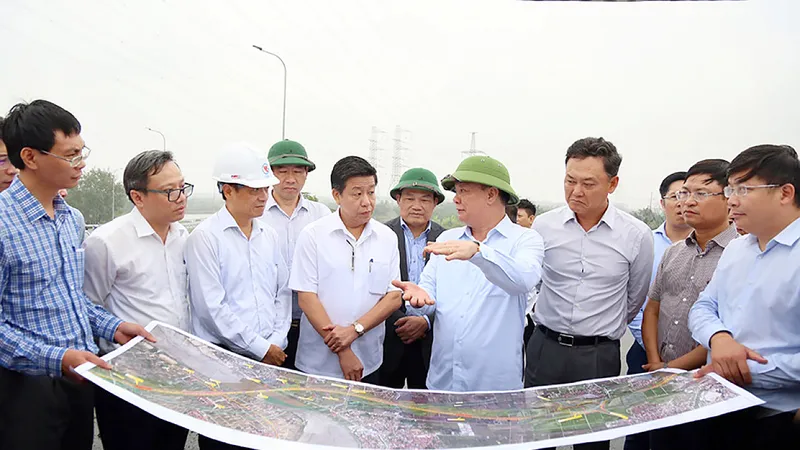 Đẩy nhanh tiến độ dự án đường cao tốc: Phát huy vai trò, trách nhiệm của địa phương