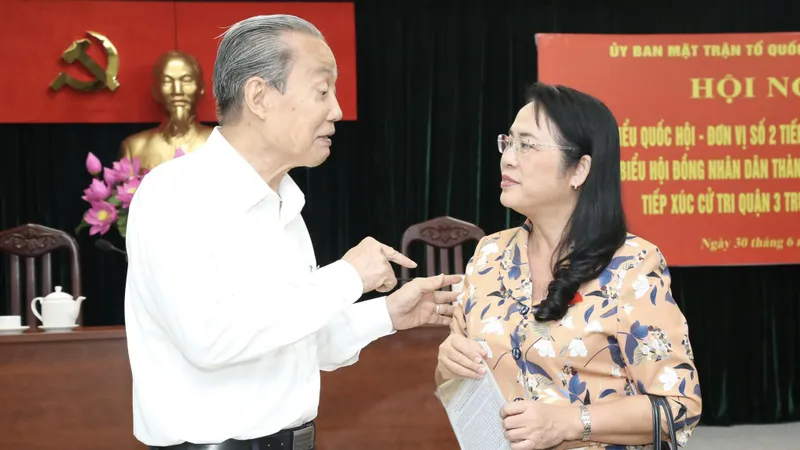 Cần cán bộ có đức, có tài để triển khai thực hiện Nghị quyết 98 