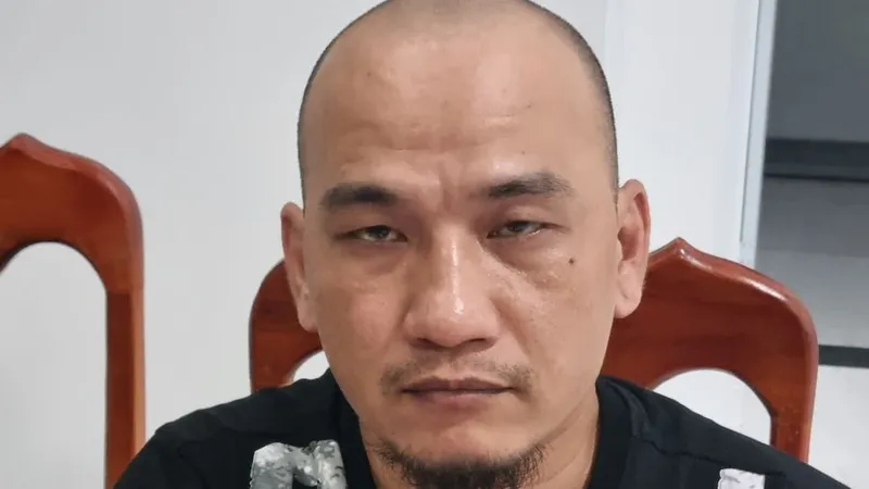 Khởi tố đối tượng mua bán tài khoản ngân hàng 