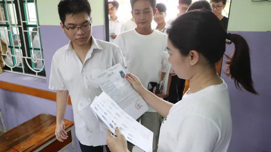 Cẩn trọng hơn trong việc ra đề thi