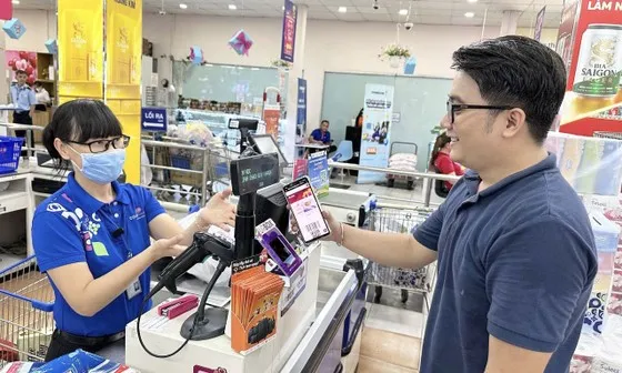 Doanh thu bán lẻ TPHCM tăng tốc trở lại