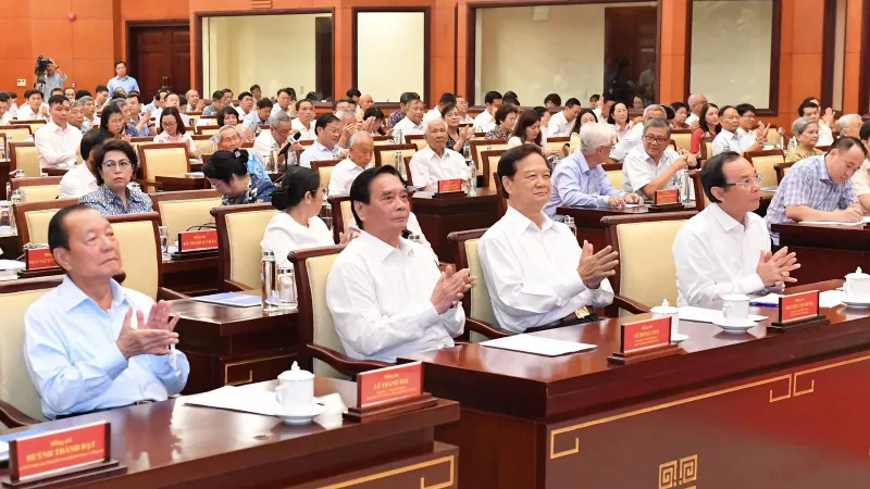 Đồng chí Nguyễn Văn Nên làm Trưởng Ban Chỉ đạo triển khai thực hiện Nghị quyết 98