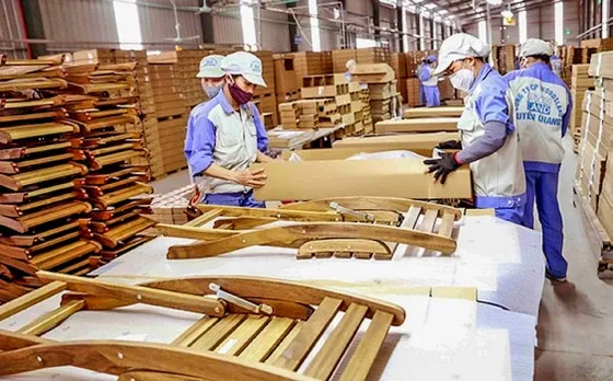 Chậm chuyển đổi mô hình kinh tế xanh, doanh nghiệp mất "sân chơi" quốc tế
