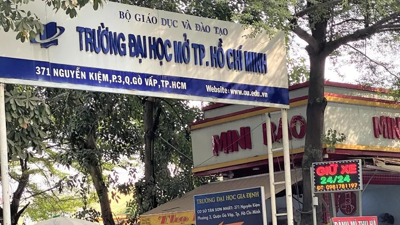 Mở ngành mới dù đi thuê cơ sở vật chất