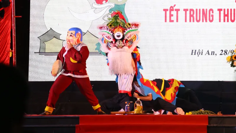 Tết Trung thu ở Hội An nhận danh hiệu Di sản văn hóa phi vật thể quốc gia