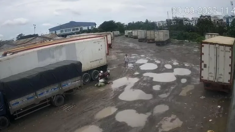 Bắt chồng người phụ nữ giết người, cướp tài sản ở chợ đầu mối Thủ Đức