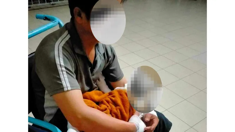Ông L. và cháu A. bị bỏng sau vụ bị tấn công bằng bom xăng