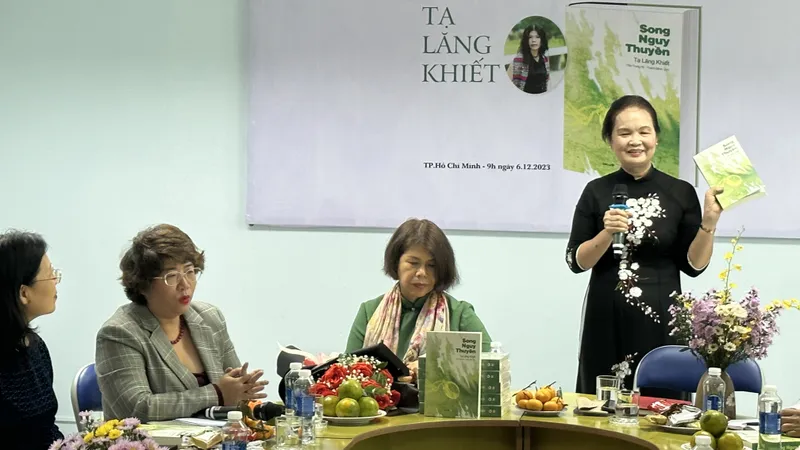 Lịch sử châu Âu qua tiểu thuyết của một nhà văn gốc Trung Quốc