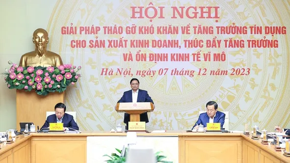 Thủ tướng chủ trì hội nghị tháo gỡ khó khăn về tăng trưởng tín dụng