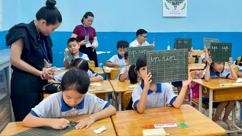 Để “trường học hạnh phúc” không chệch hướng