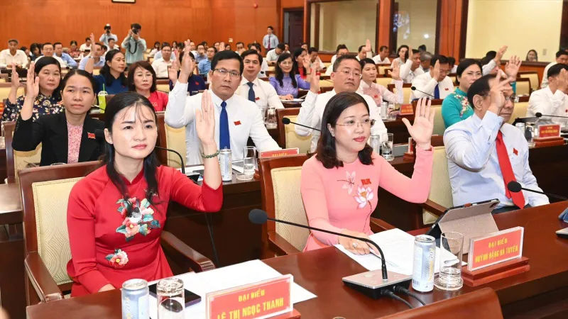 Lắng nghe cử tri