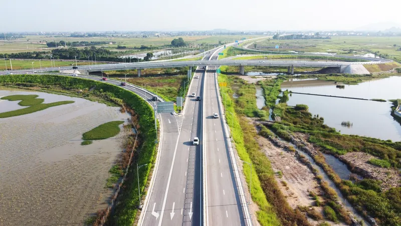 Hoàn thiện hạ tầng giao thông tạo sức hút mới