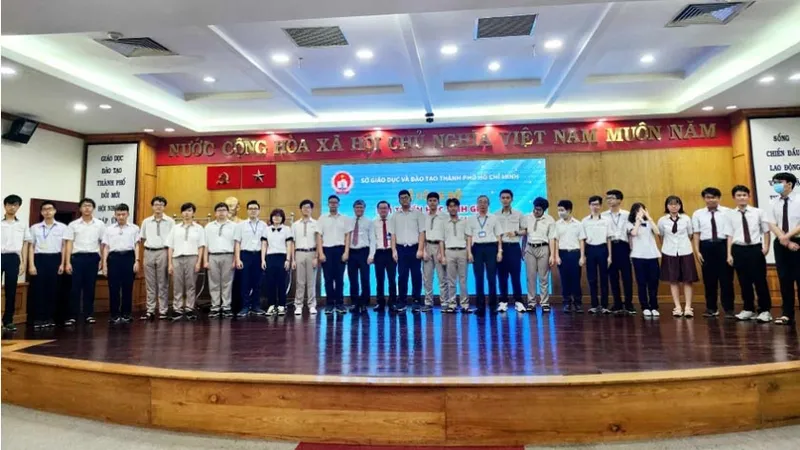 TPHCM tăng 10 bậc trong xếp hạng thành tích học sinh giỏi quốc gia