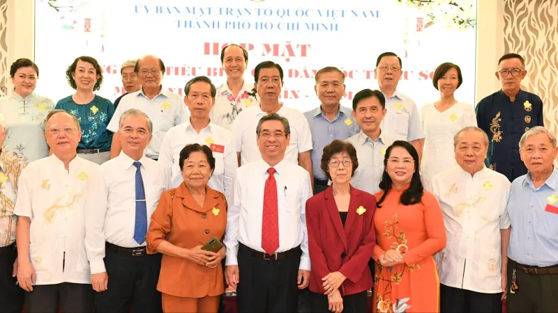 Lan tỏa, truyền động lực phấn đấu để đồng bào dân tộc thiểu số tiếp tục đóng góp vào sự phát triển TPHCM