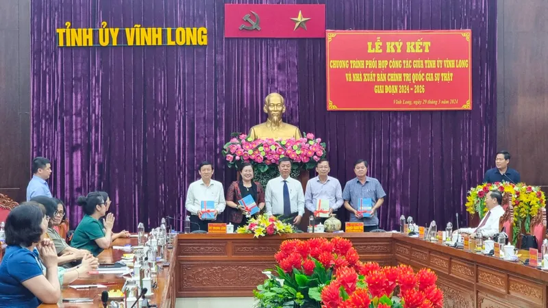 Lan tỏa, phát triển văn hóa đọc tại Vĩnh Long