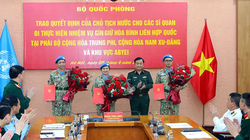 Việt Nam cử thêm 3 sĩ quan tham gia lực lượng GGHB của Liên hợp quốc