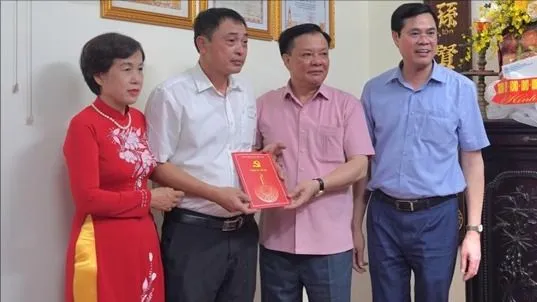 Hà Nội tặng 5 triệu đồng với mỗi cá nhân tham gia Chiến dịch Điện Biên Phủ