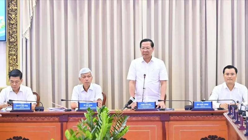 TPHCM tập trung các giải pháp giữ đà tăng trưởng kinh tế