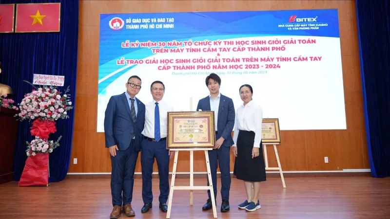 TPHCM: Xác lập kỷ lục kỳ thi học sinh giỏi giải toán trên máy tính cầm tay thường niên lâu năm nhất tại Việt Nam