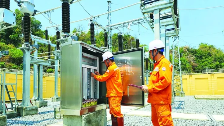 Tiết kiệm điện cần tạo thành thói quen