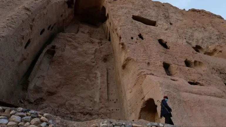 Một binh sĩ Taluban tại Bamyan. Ảnh: REUTERS