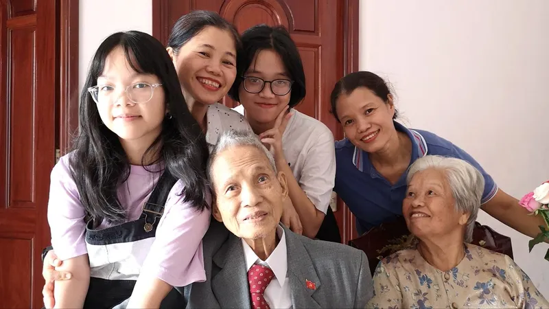 Để yêu thương không còn nặng gánh