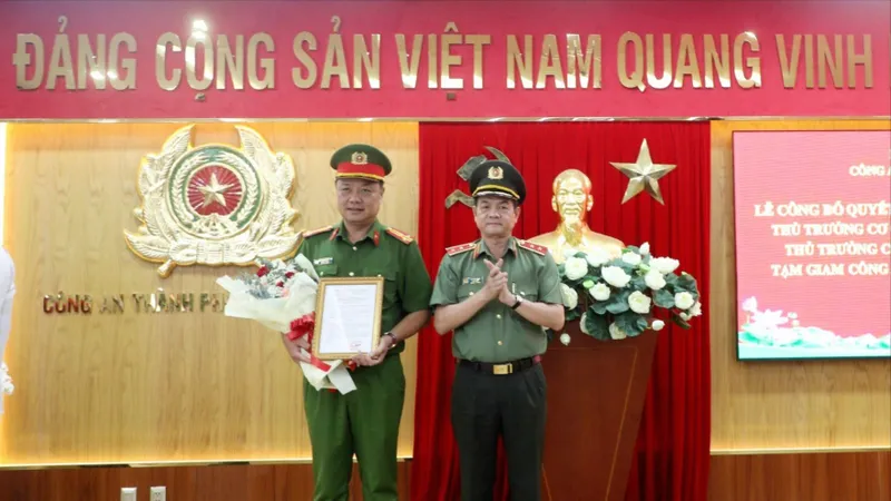 Bộ Công an bổ nhiệm Thủ trưởng Cơ quan thi hành án hình sự - Công an TPHCM