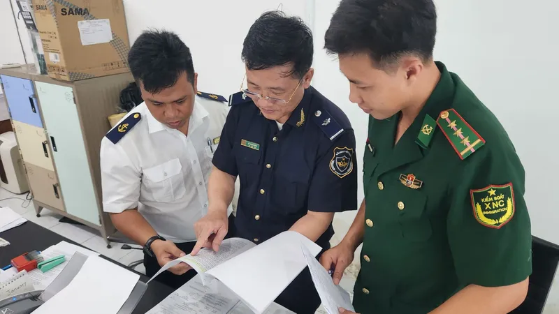 Tạo thông thoáng thủ tục tại Cửa khẩu cảng TPHCM