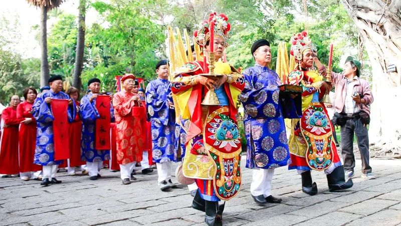 Phát huy giá trị di sản đình chùa ở TPHCM: Tạo đà khai thác du lịch địa phương