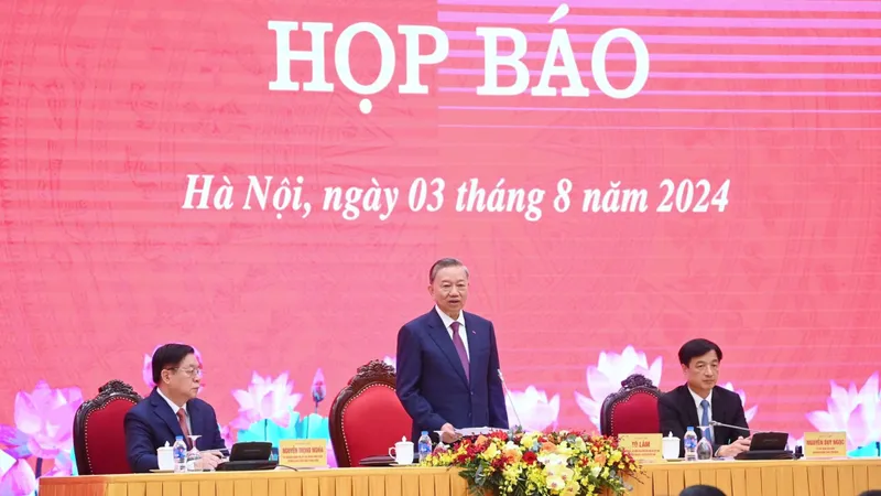 Tổng Bí thư, Chủ tịch nước Tô Lâm: Hết sức phụng sự Tổ quốc, phục vụ nhân dân