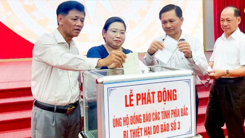 Sóc Trăng: Hơn 7 tỷ đồng ủng hộ đồng bào bị thiệt hại do bão lũ